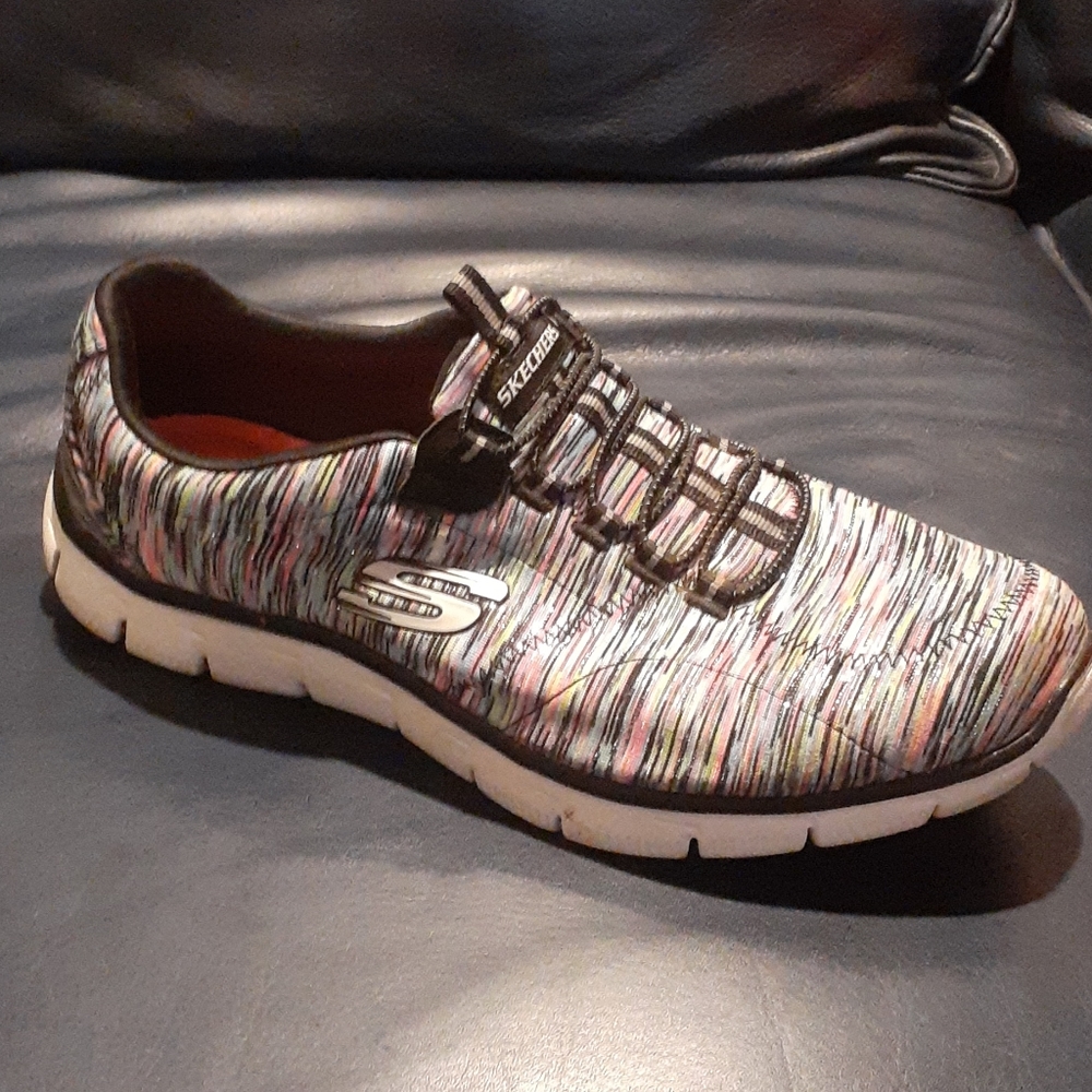 skechers womens size 11